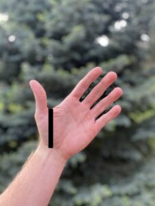 Hand positioning for bow grip
